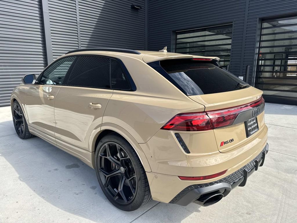 Used 2025 Audi RS Q8 performance image 3