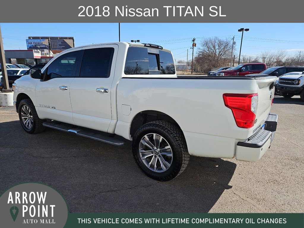Used 2018 Nissan Titan SL image 8
