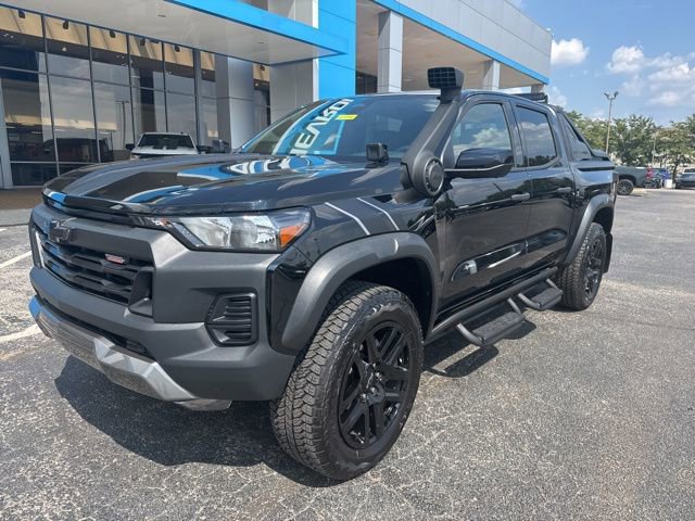 New 2025 Chevrolet Colorado Trail Boss w/ Midnight Edition image 1