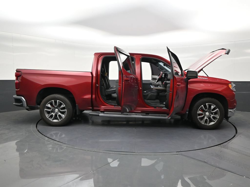 Used 2022 Chevrolet Silverado 1500 LT RWD image 29