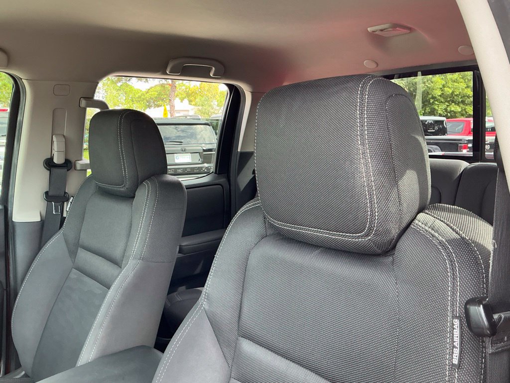 Used 2022 Nissan Frontier SV w/ Technology Package AWD/4WD image 20