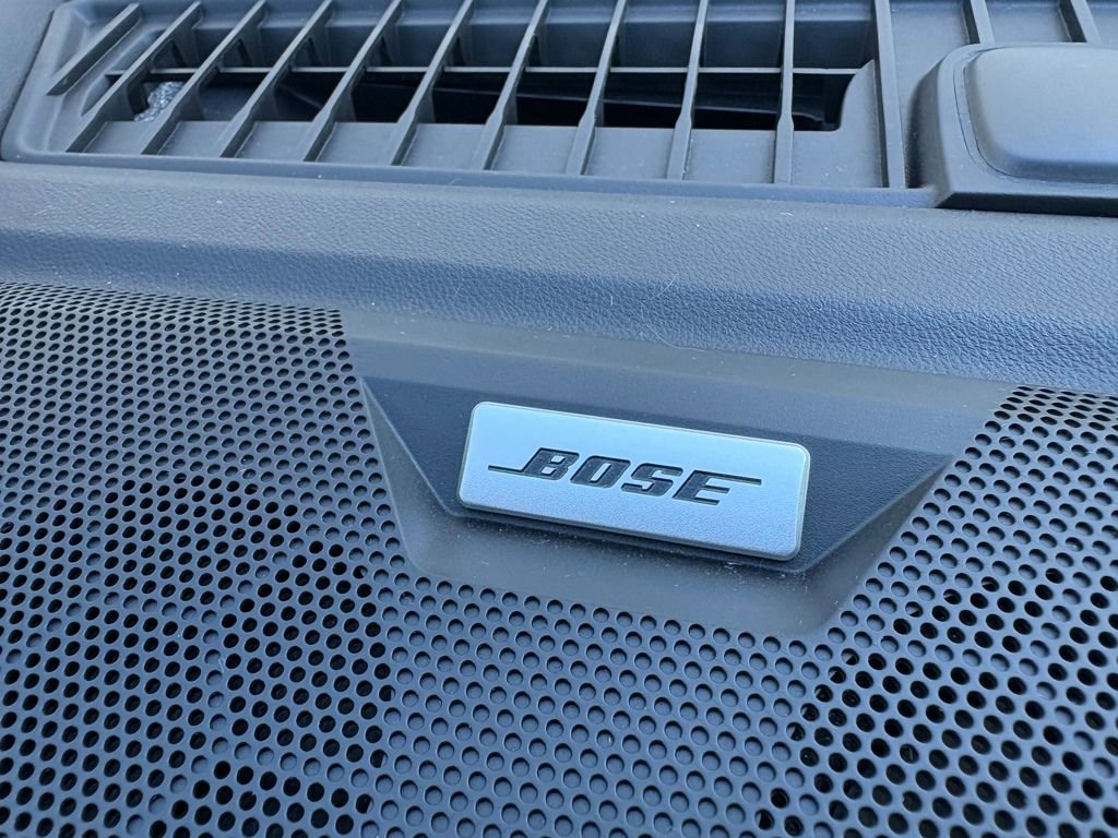 Certified 2024 GMC Canyon Denali image 29