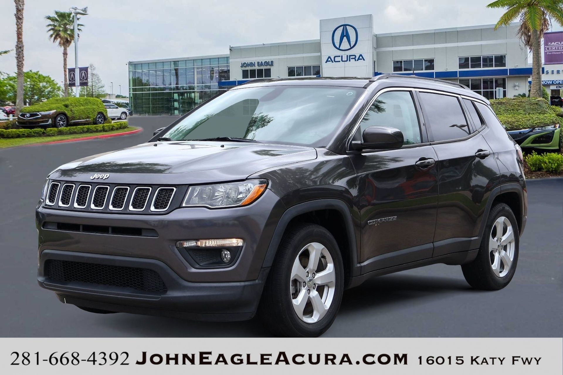 Used 2019 Jeep Compass Latitude FWD video 1