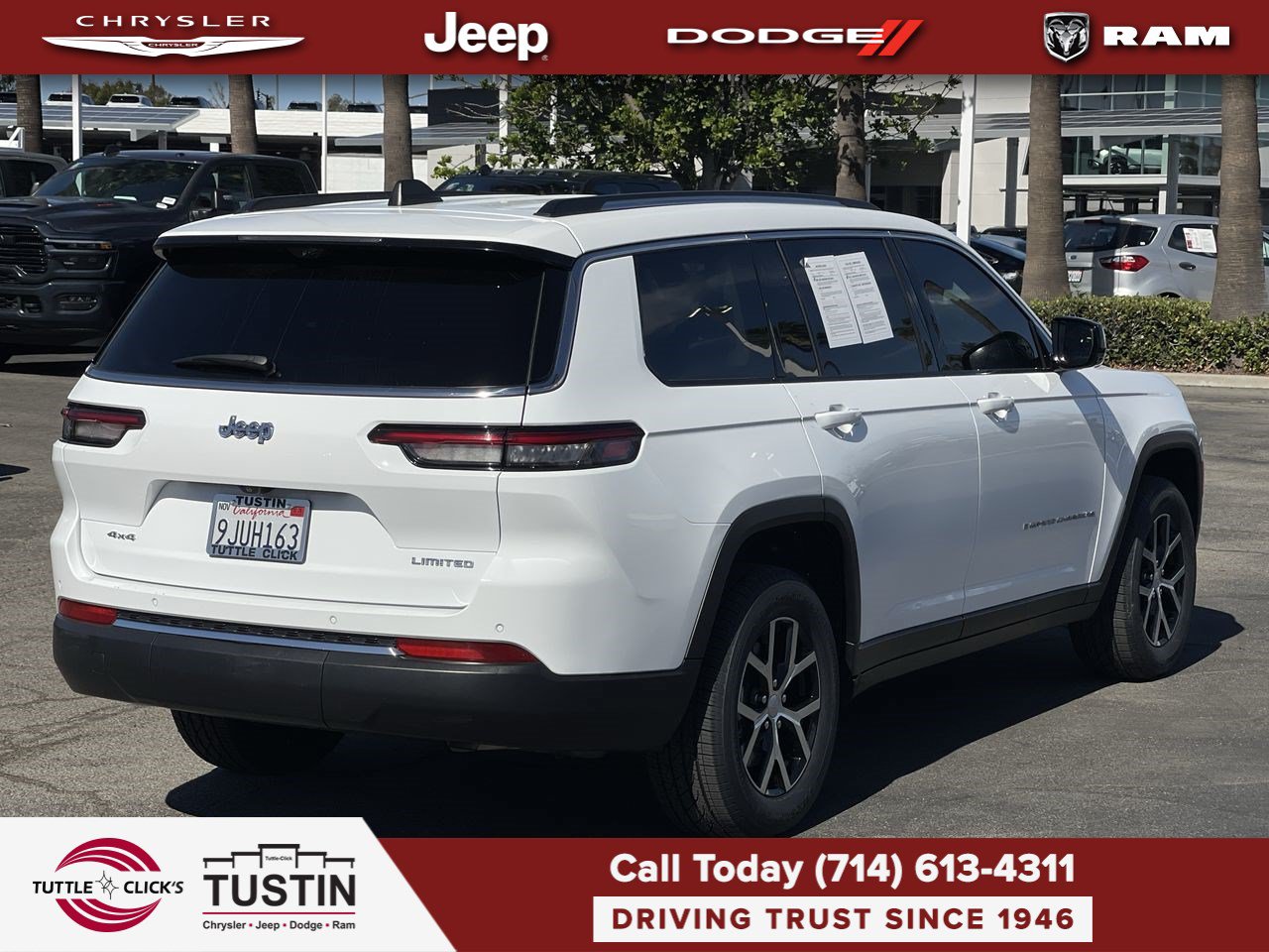 Used 2023 Jeep Grand Cherokee L Limited w/ Luxury Tech Group II AWD/4WD image 12