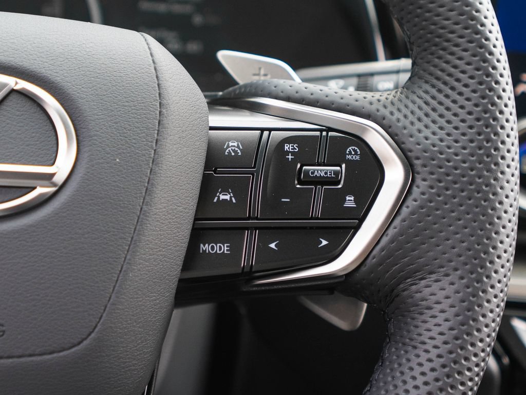 New 2026 Lexus TX 500h AWD image 20