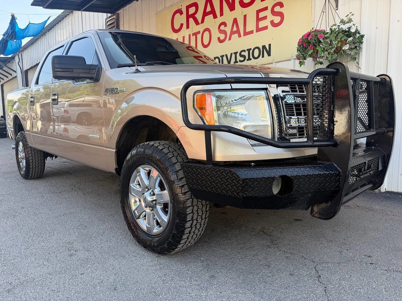 Used 2013 Ford F150 XLT w/ Luxury Equipment Group AWD/4WD image 1