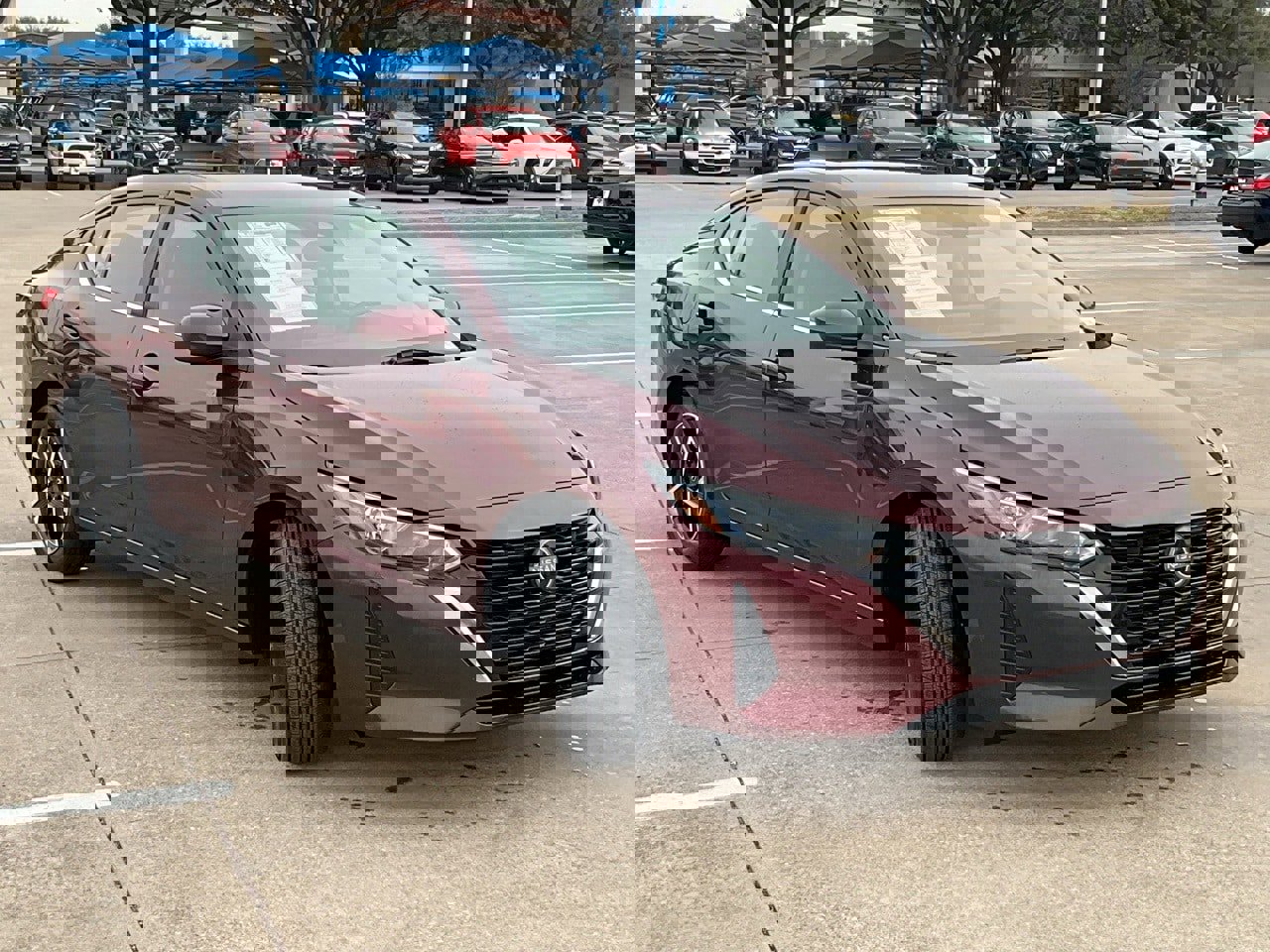 Used 2024 Nissan Sentra SV image 4