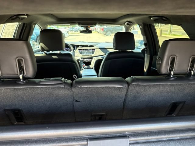 Used 2017 Cadillac XT5 Platinum w/ Driver Assist Package AWD/4WD image 12
