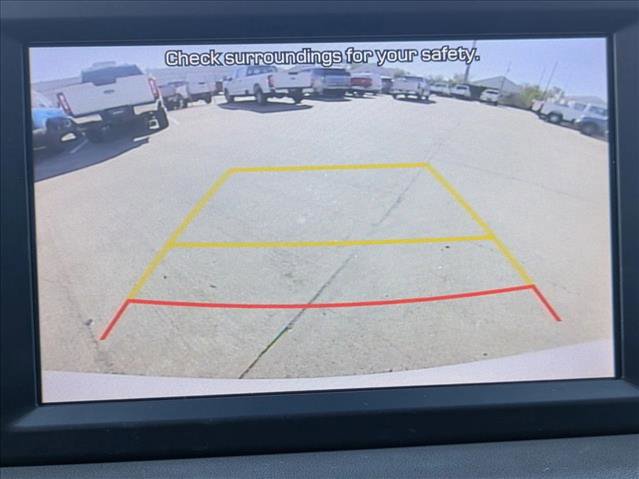 Used 2019 Hyundai Santa Fe SE image 12