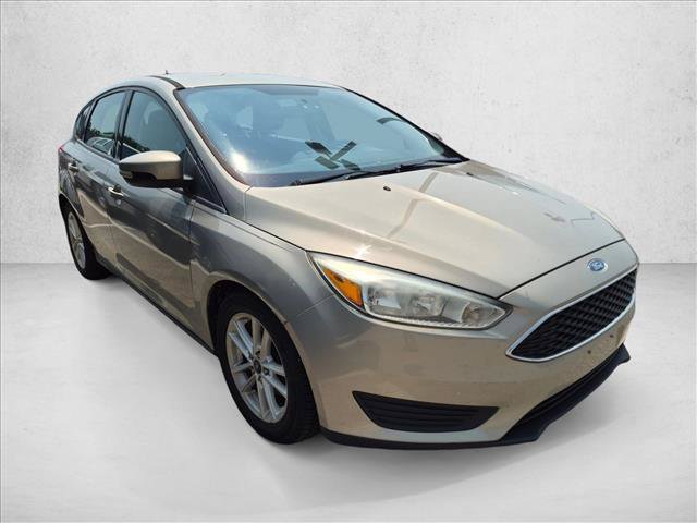 Used 2015 Ford Focus SE FWD image 3