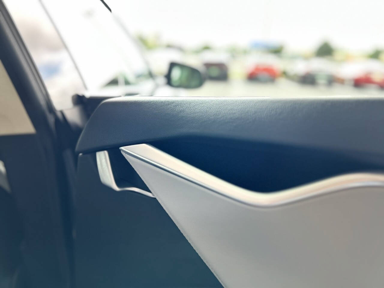 Used 2014 Tesla Model S 85 RWD image 47