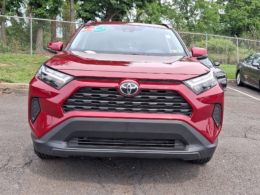 Certified 2025 Toyota RAV4 XLE AWD/4WD image 38