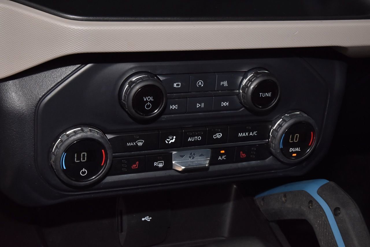 Used 2023 Ford Bronco Wildtrak image 31