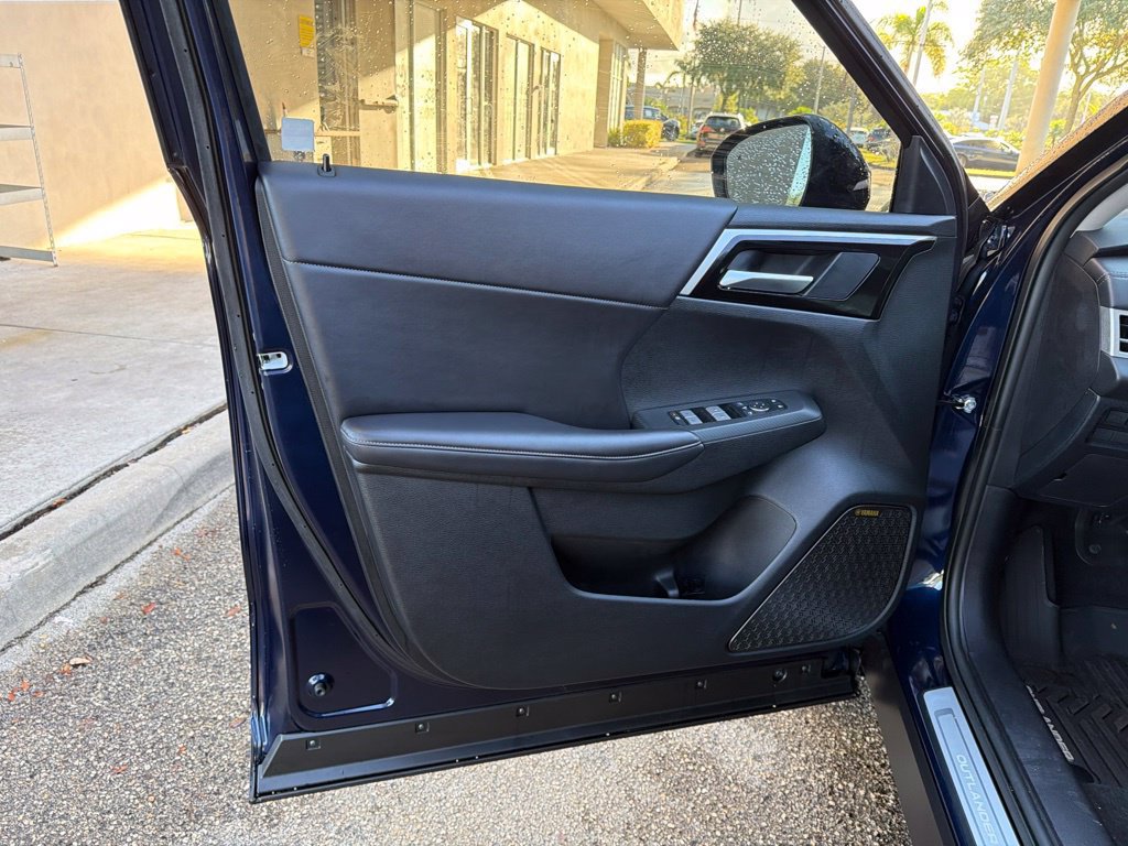 New 2026 Mitsubishi Outlander SE FWD image 35