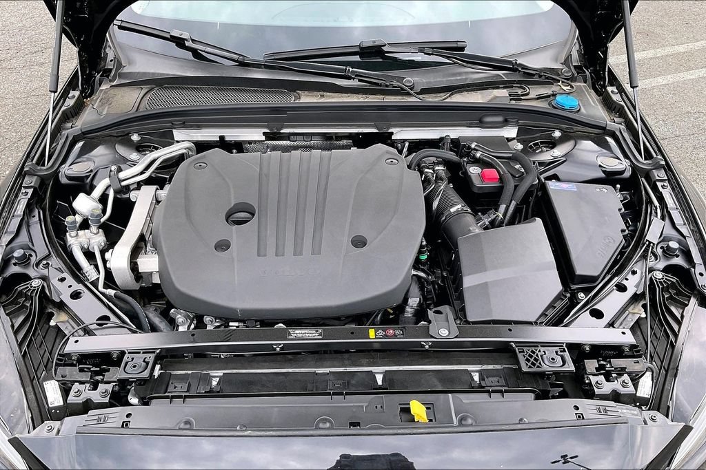 New 2026 Volvo V60 B5 Cross Country Plus w/ Climate Package AWD/4WD image 13