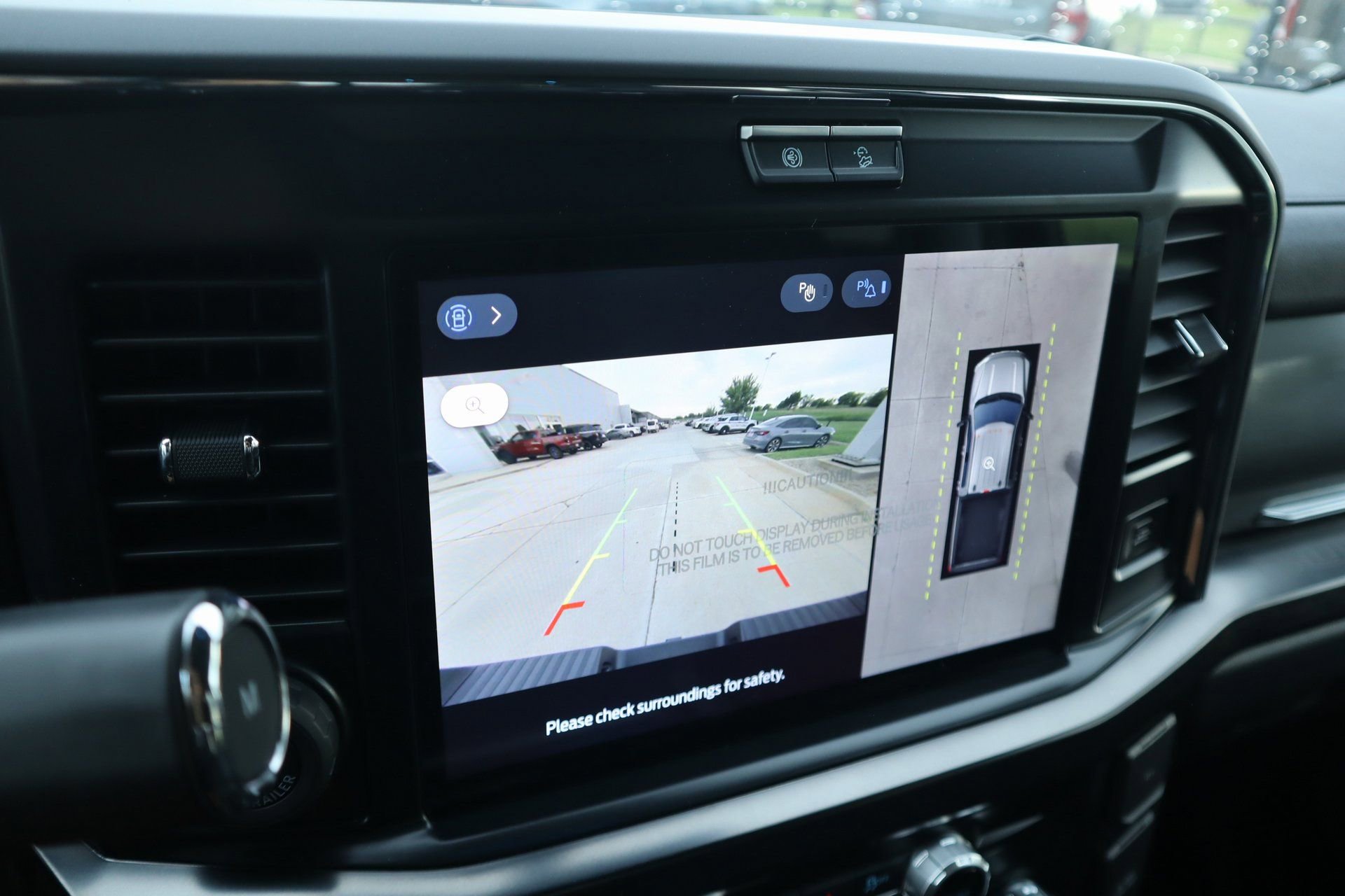 New 2026 Ford F250 Lariat w/ Black Appearance Package image 8