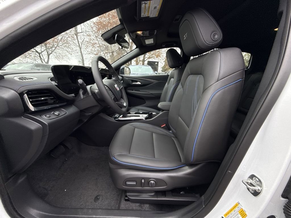 New 2026 Buick Envista Sport Touring w/ Convenience I Package FWD image 13