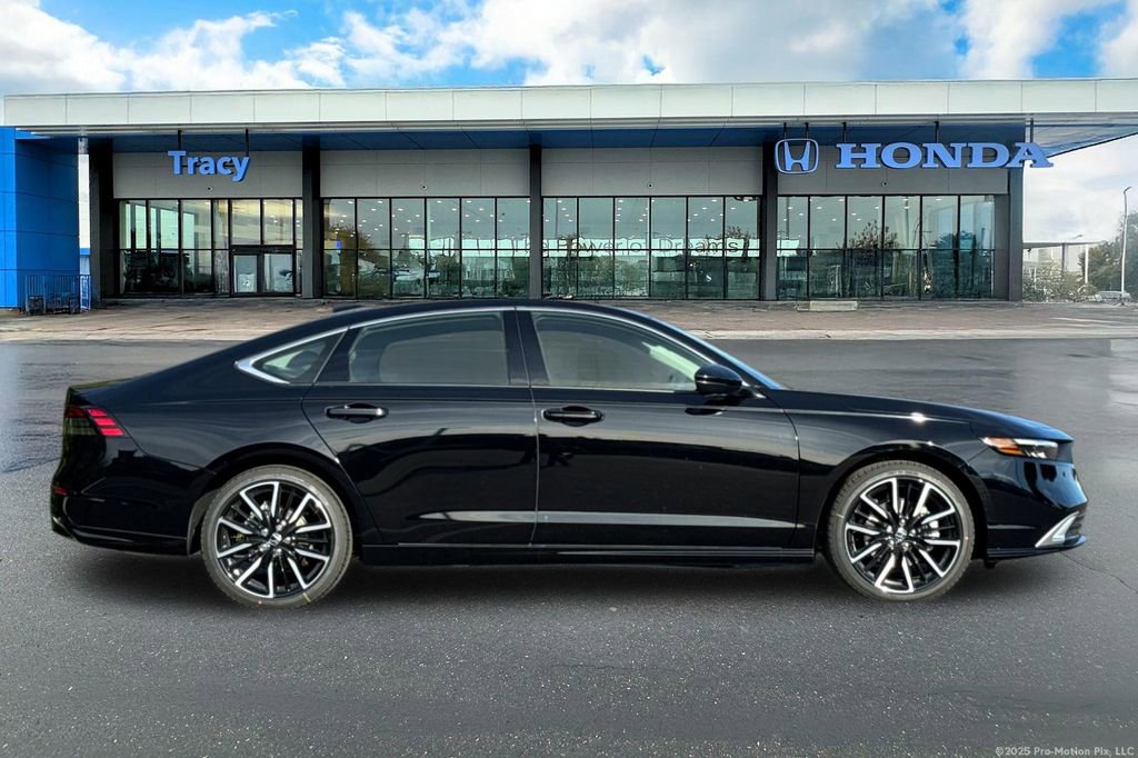 New 2026 Honda Accord Touring image 4