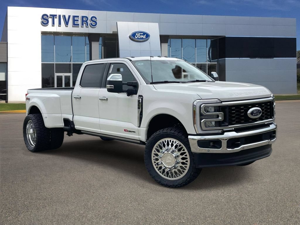 New 2026 Ford F350 King Ranch w/ Chrome Package