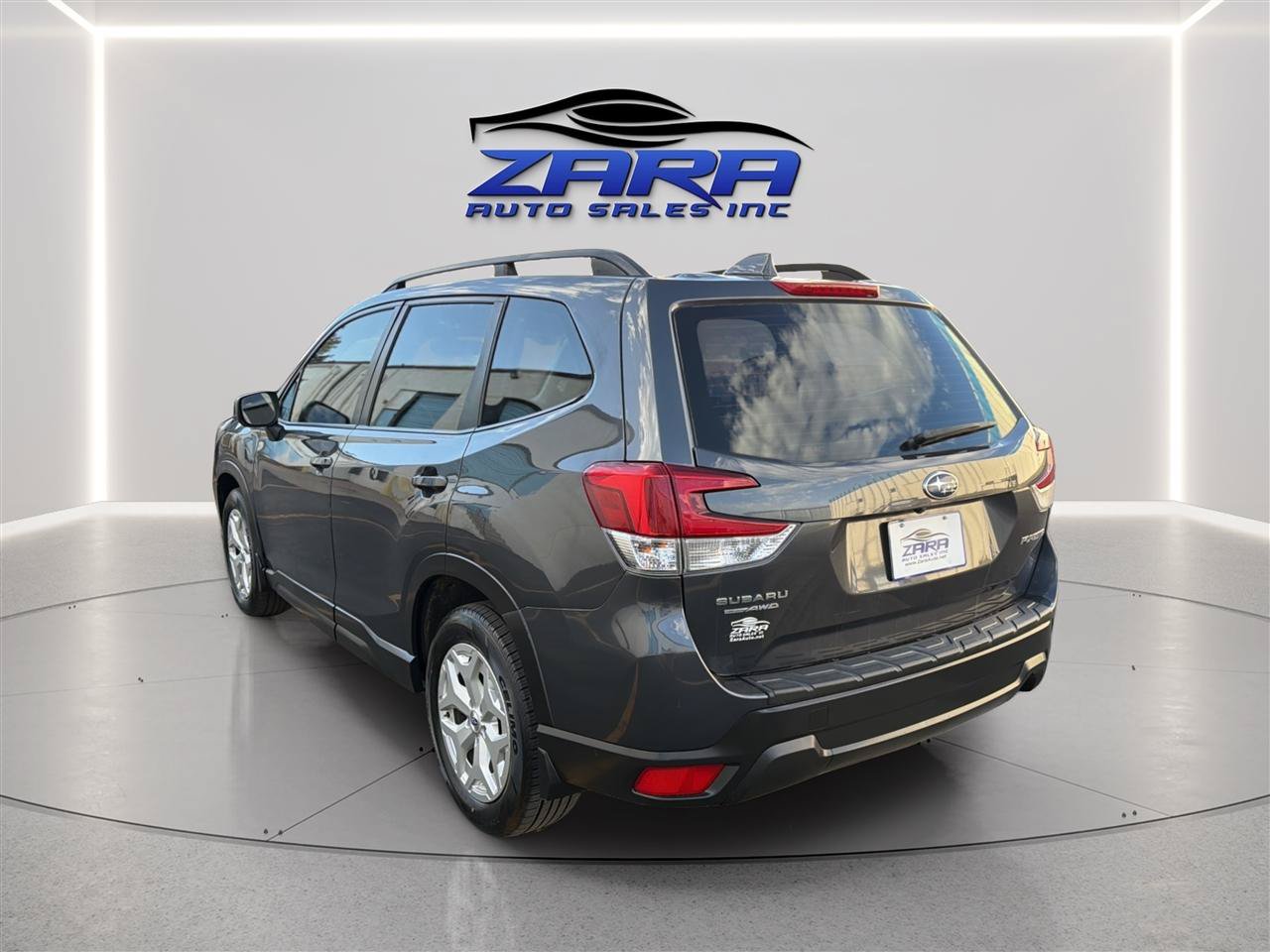 Used 2020 Subaru Forester AWD/4WD image 5