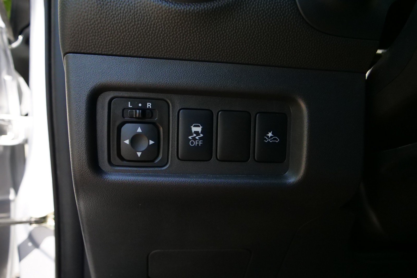 Used 2024 Mitsubishi Mirage G4 ES FWD image 14