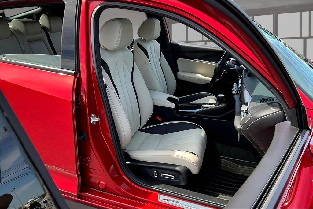 Certified 2025 Acura Integra A-Spec image 7