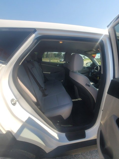 Used 2019 Hyundai Tucson SE w/ Cargo Package image 10