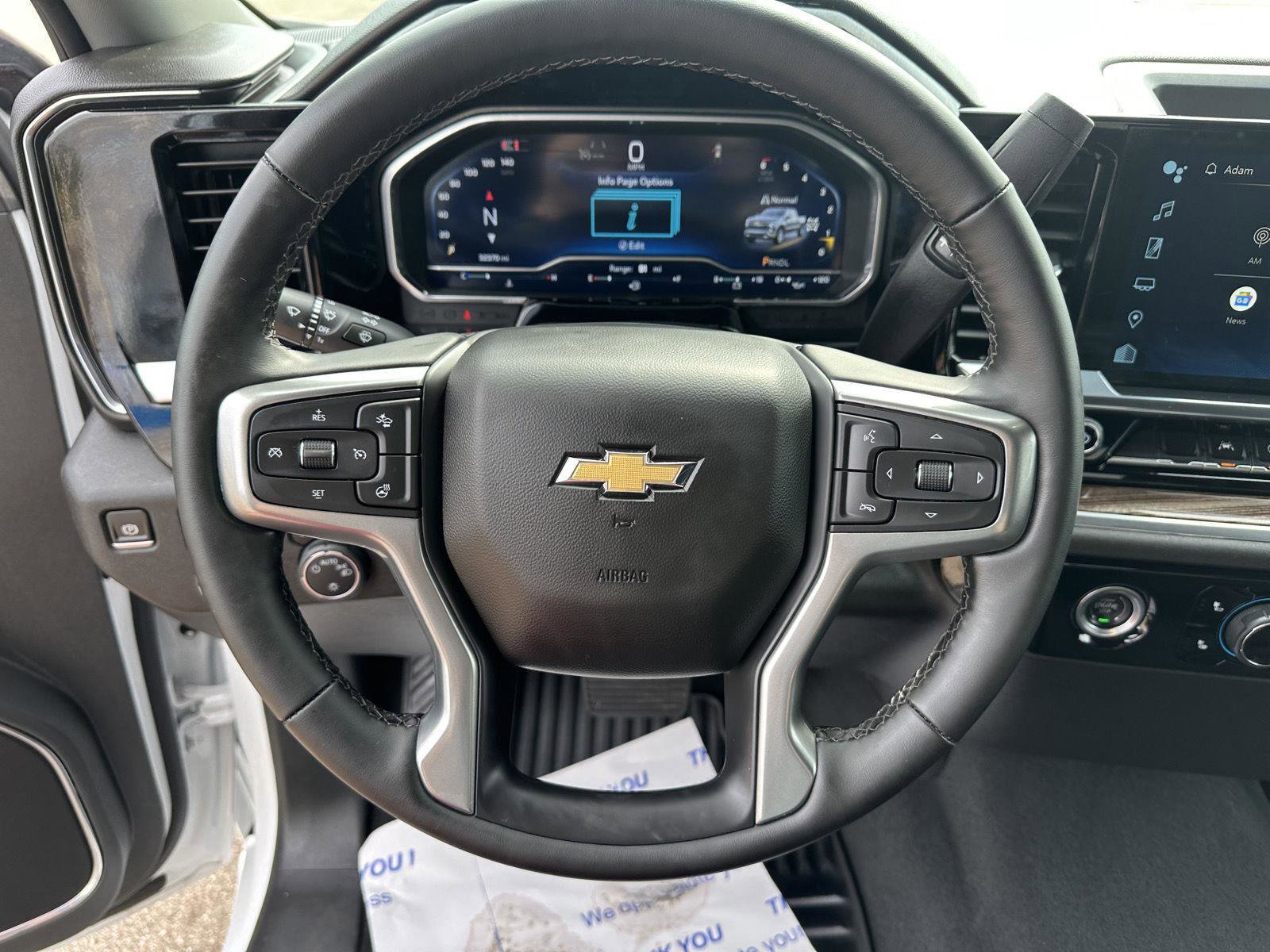 Used 2024 Chevrolet Silverado 1500 LT image 24