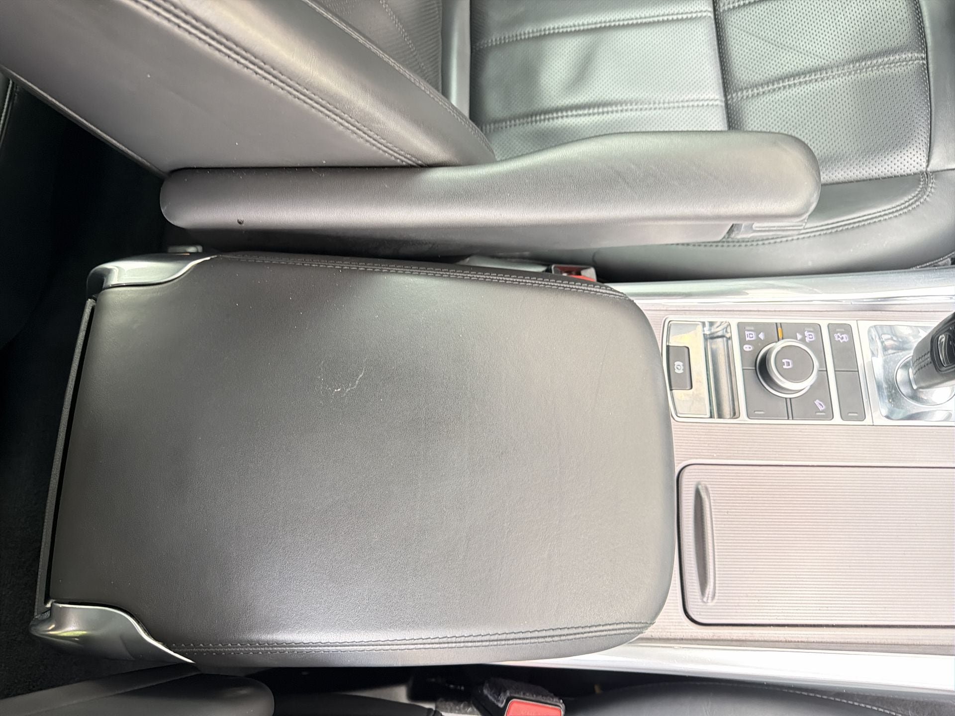 Used 2019 Land Rover Range Rover Sport HSE AWD/4WD image 24