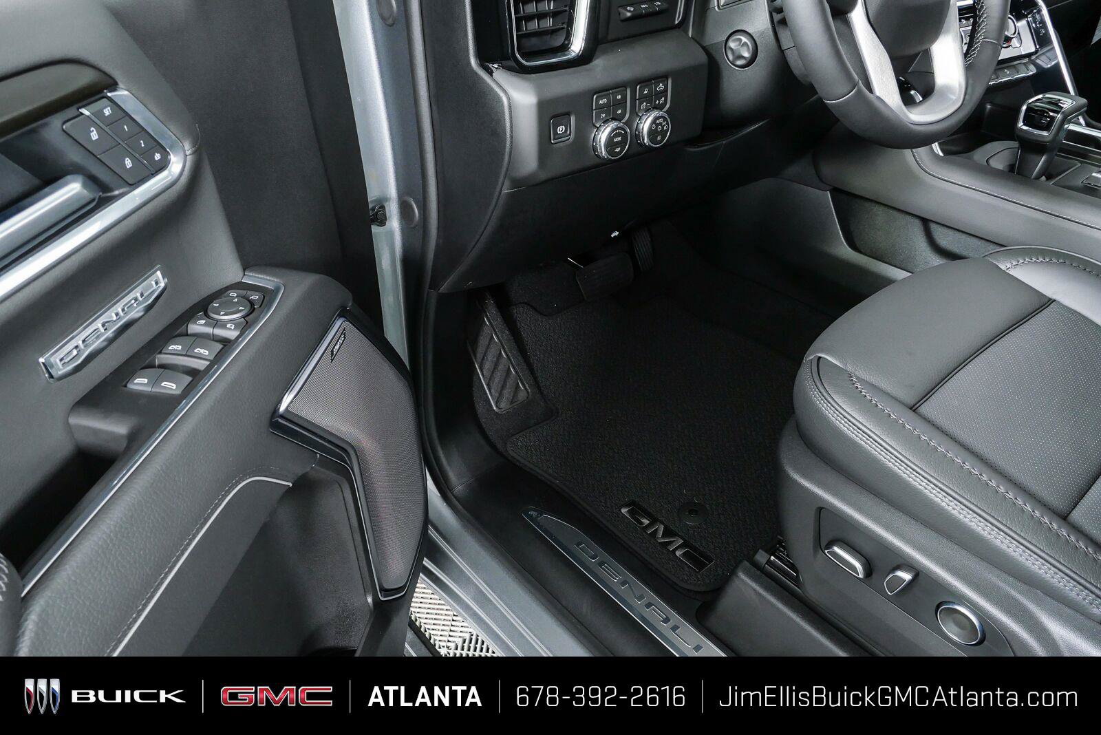 New 2026 GMC Sierra 1500 Denali AWD/4WD image 9