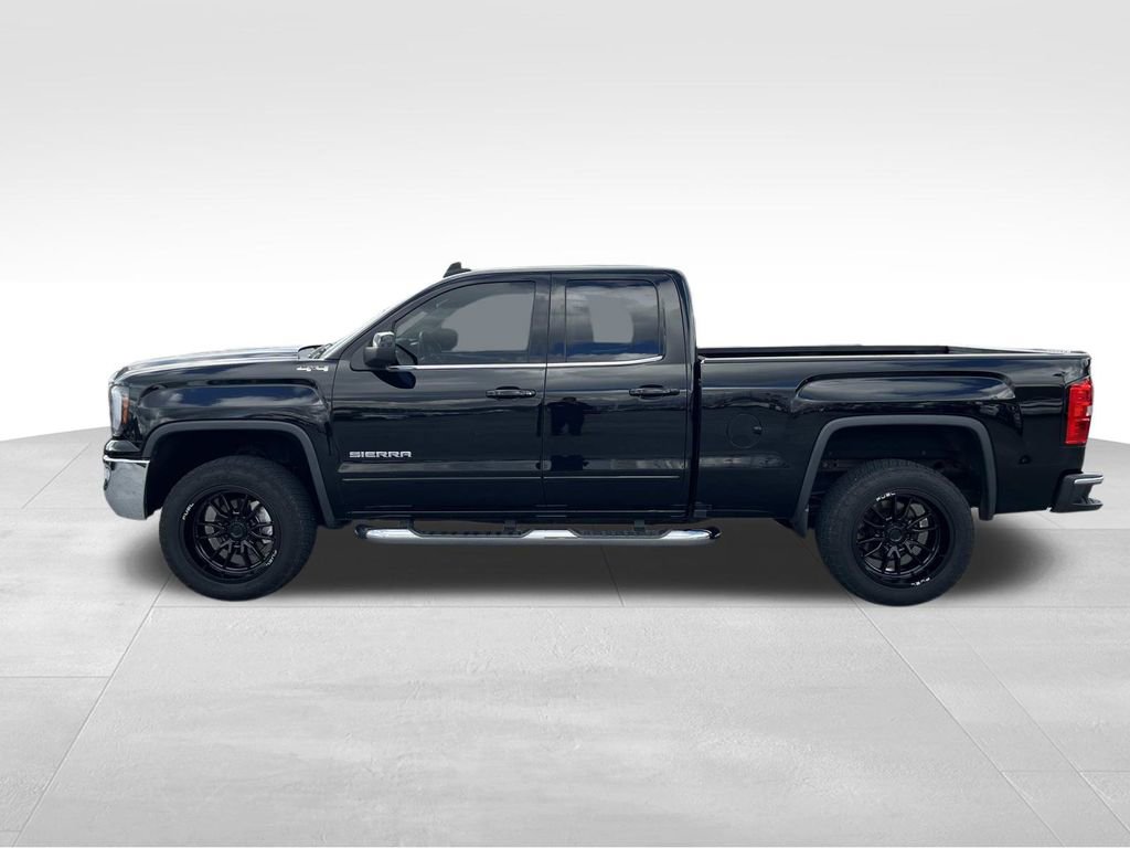 Used 2018 GMC Sierra 1500 SLE w/ SLE Value Package image 7