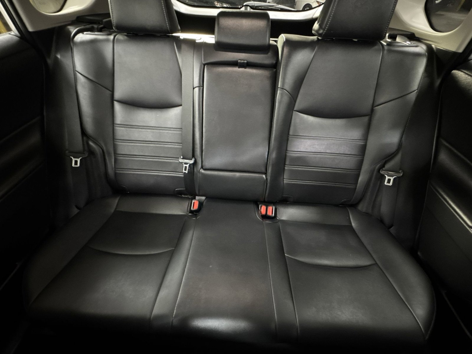 Used 2023 Toyota RAV4 XLE Premium AWD/4WD image 15