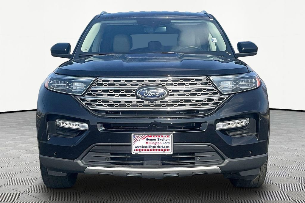 Used 2023 Ford Explorer Limited image 3