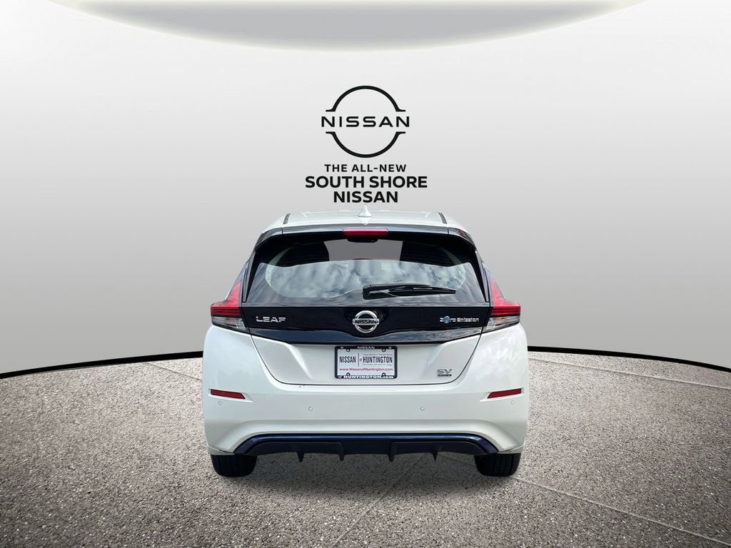 Certified 2022 Nissan Leaf SV Plus image 7