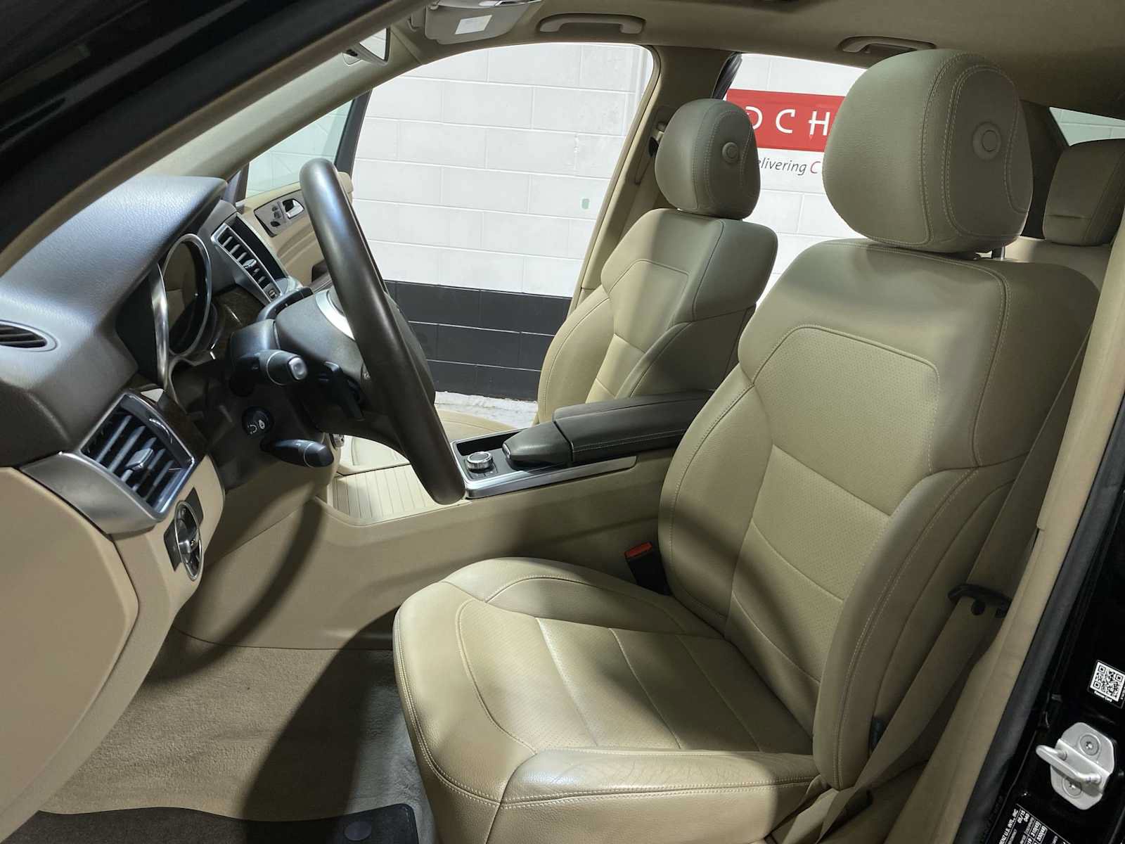 Used 2015 Mercedes-Benz ML 350 4MATIC image 11