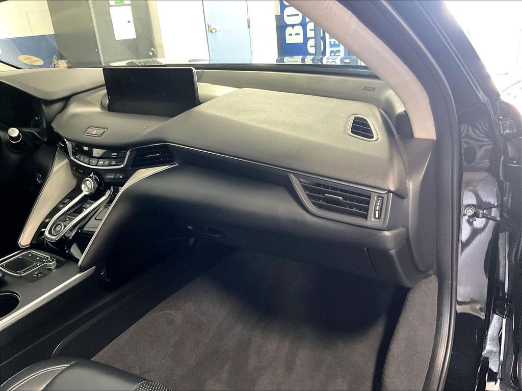 Used 2025 Acura TLX w/ Technology Package FWD image 13