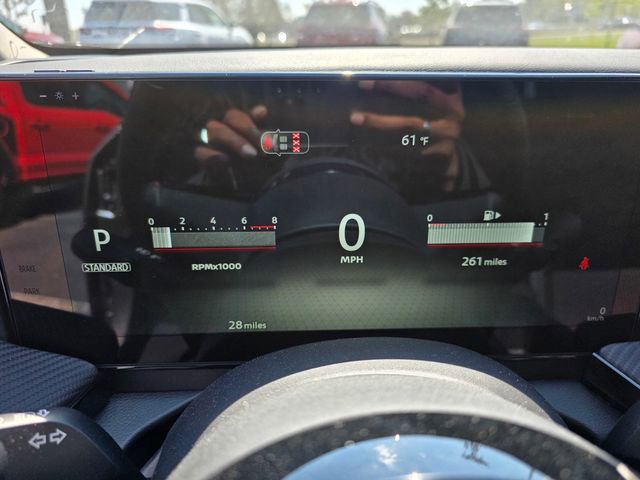 New 2026 Nissan Kicks SR w/ Cold Weather Package AWD/4WD image 13