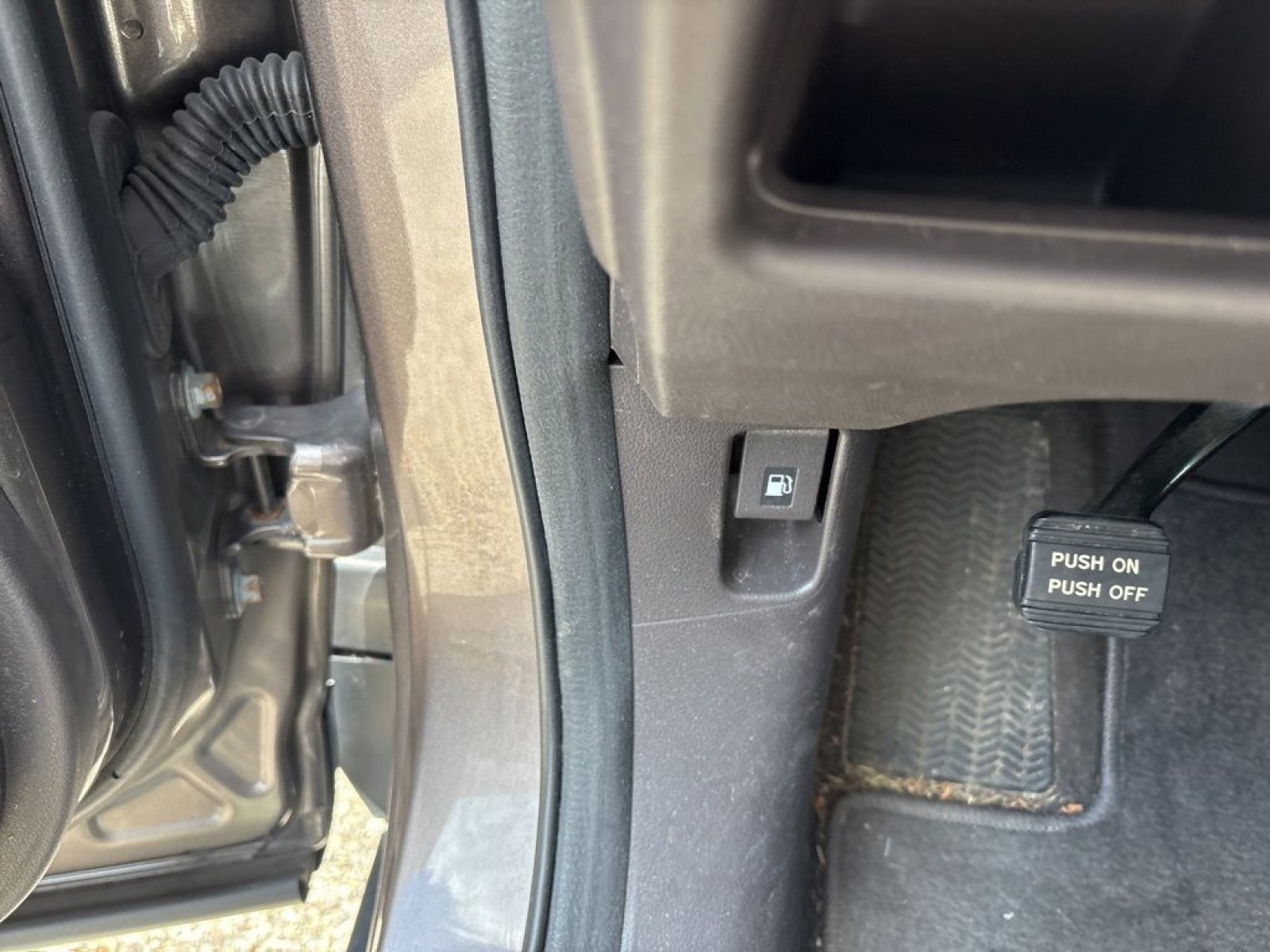 Used 2012 Honda CR-V EX image 21