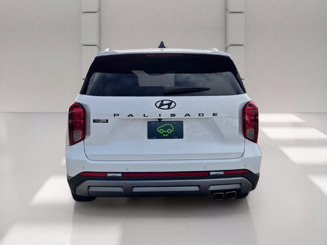 Used 2023 Hyundai Palisade SEL w/ Premium Package FWD image 4