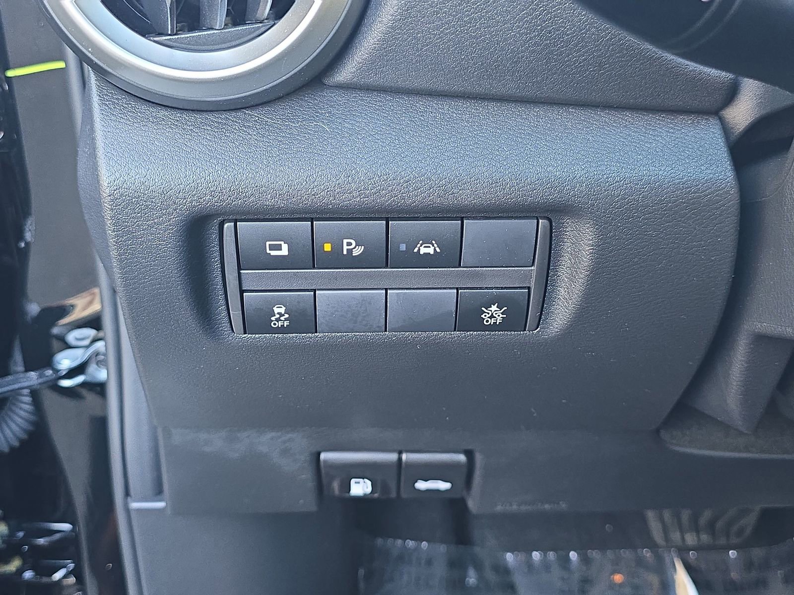 Used 2024 Nissan Versa S w/ S Plus Package image 31