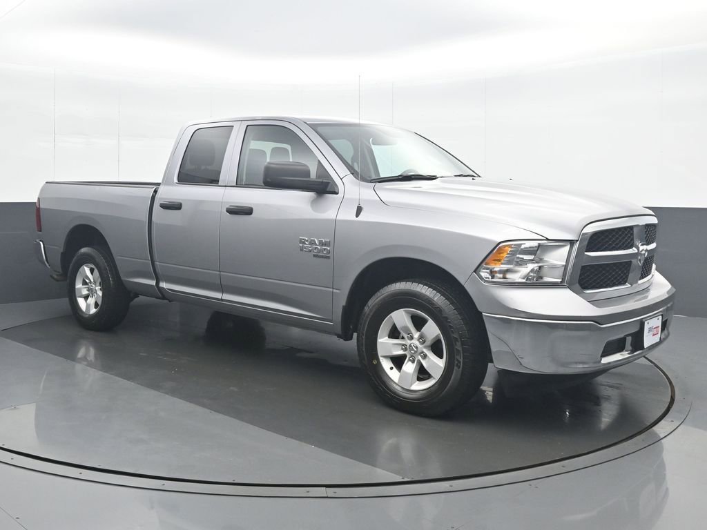 Used 2024 RAM 1500 Classic SLT image 9