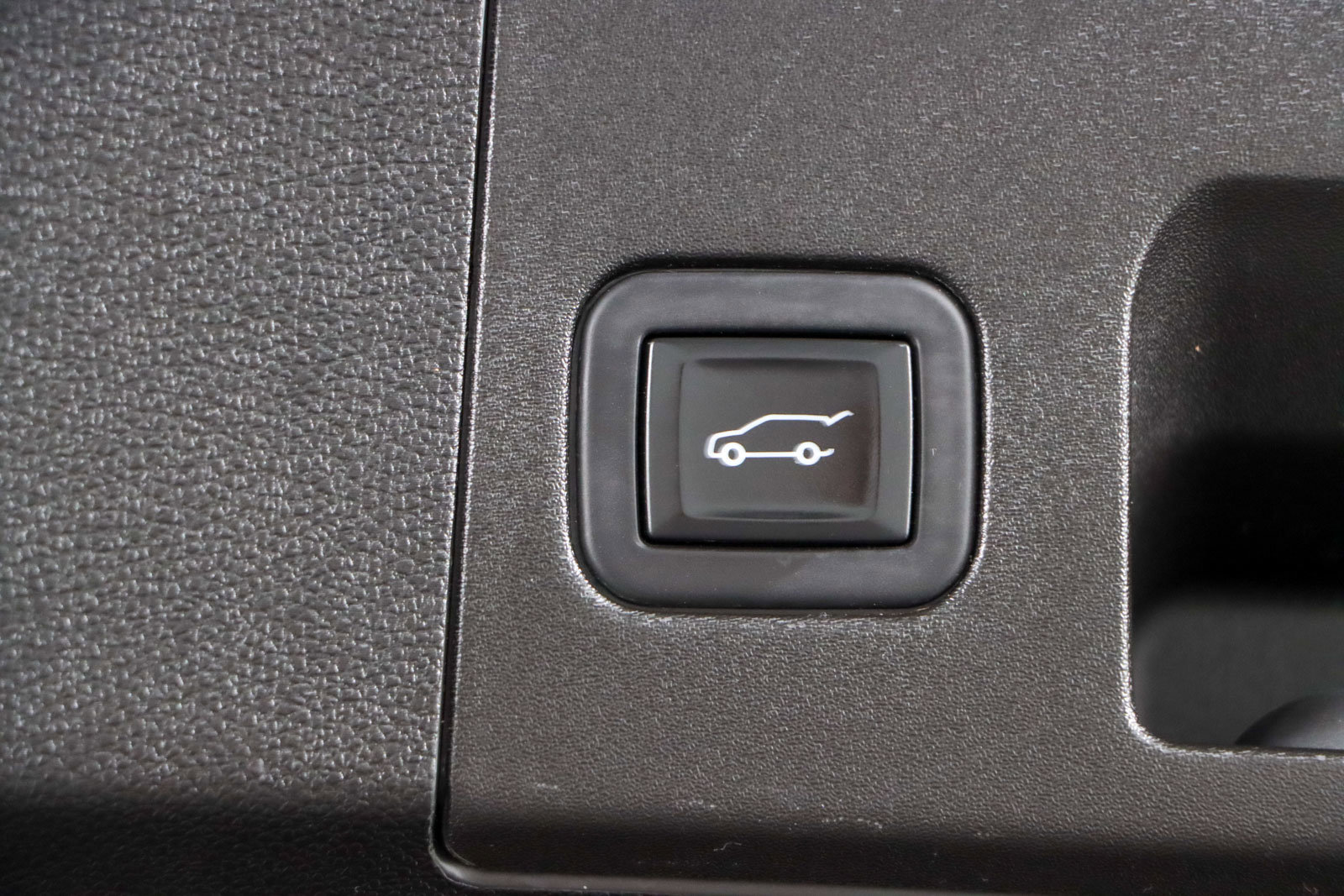 Used 2023 Cadillac XT4 Sport image 30