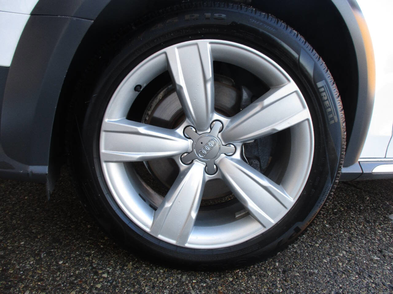 Used 2013 Audi A4 Premium Plus image 38