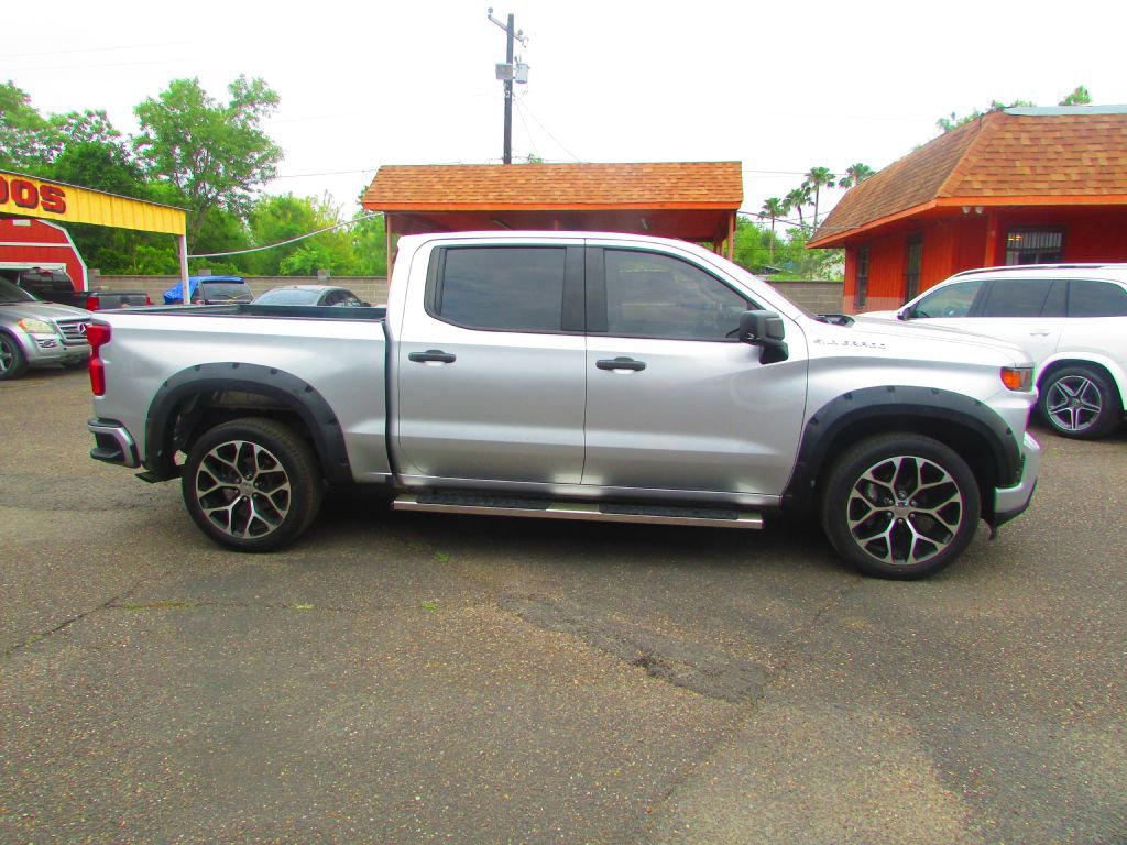 Used 2020 Chevrolet Silverado 1500 Custom w/ Custom Value Package image 5