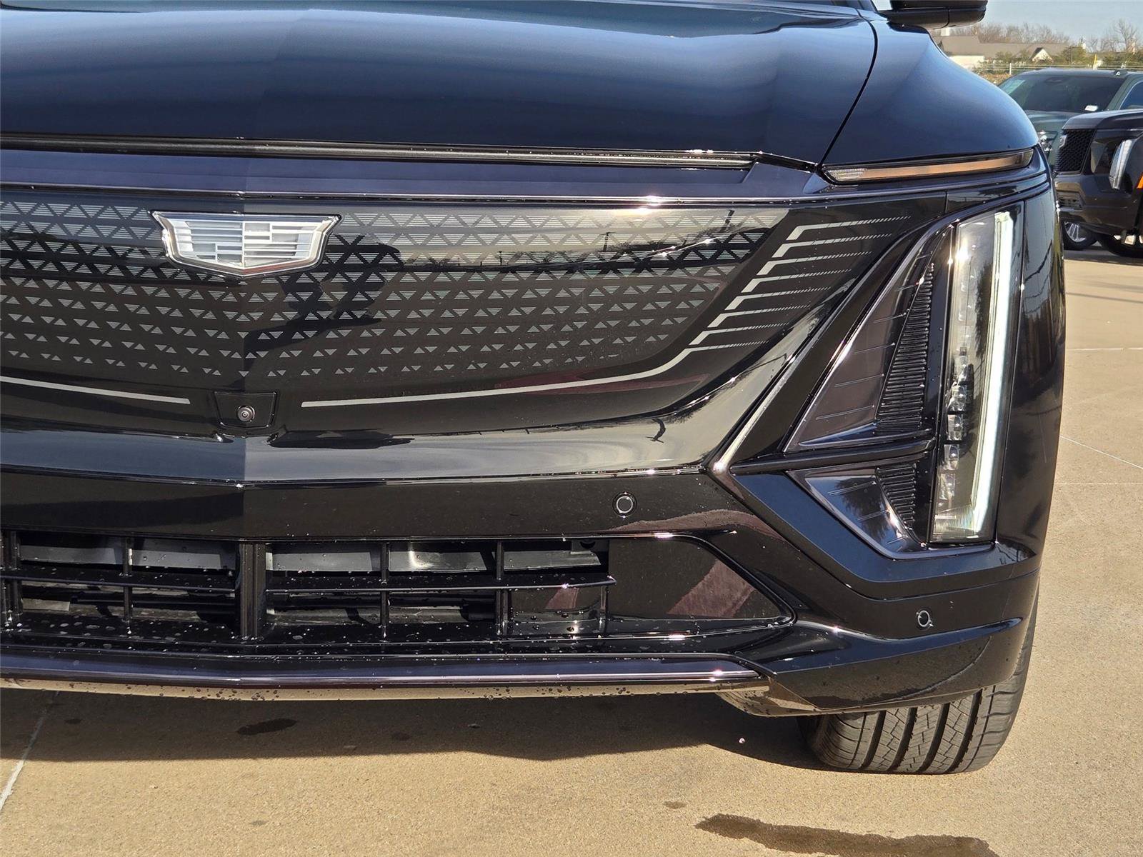 New 2026 Cadillac Lyriq Sport w/ LPO, Floor Liner Package AWD/4WD image 6