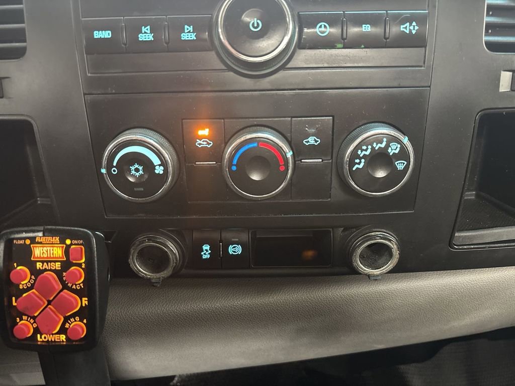 Used 2012 Chevrolet Silverado 3500 W/T w/ Snow Plow Prep Package image 32