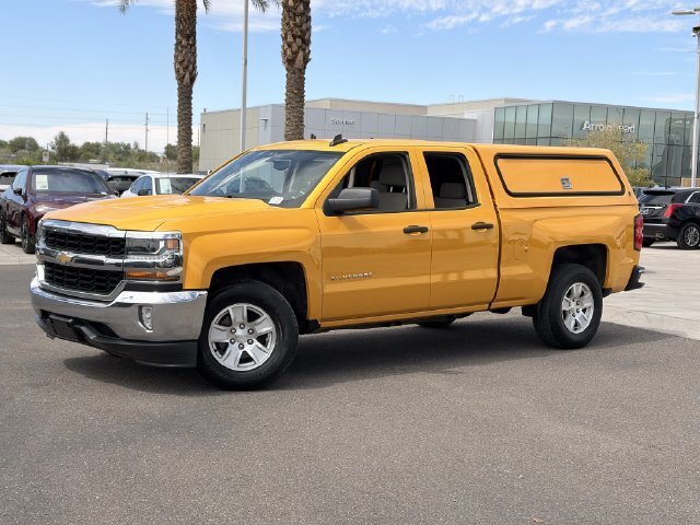 Used 2017 Chevrolet Silverado 1500 LT w/ All Star Edition RWD image 2