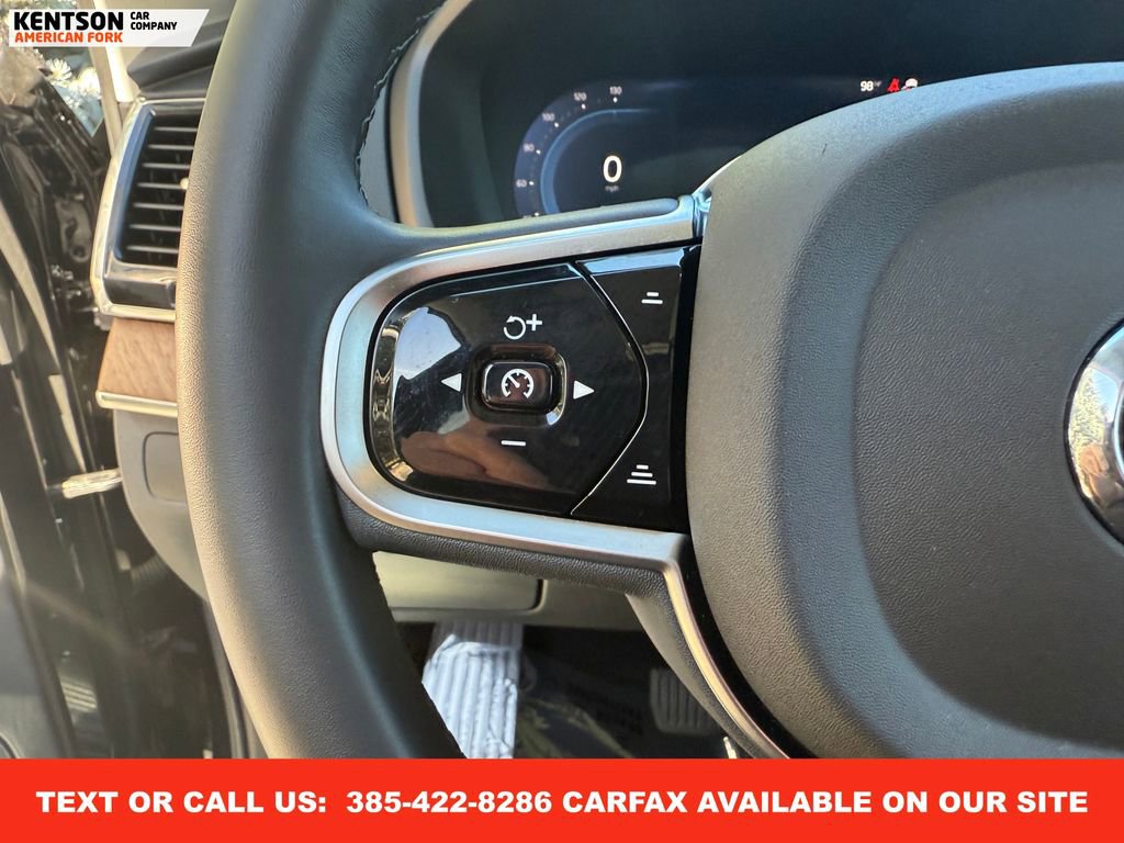 Used 2025 Volvo XC90 B6 Plus image 19