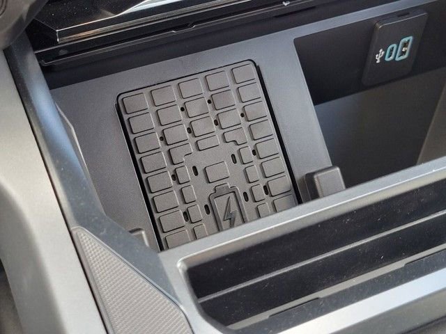 New 2026 Ford F250 Lariat w/ FX4 Off-Road Package image 20