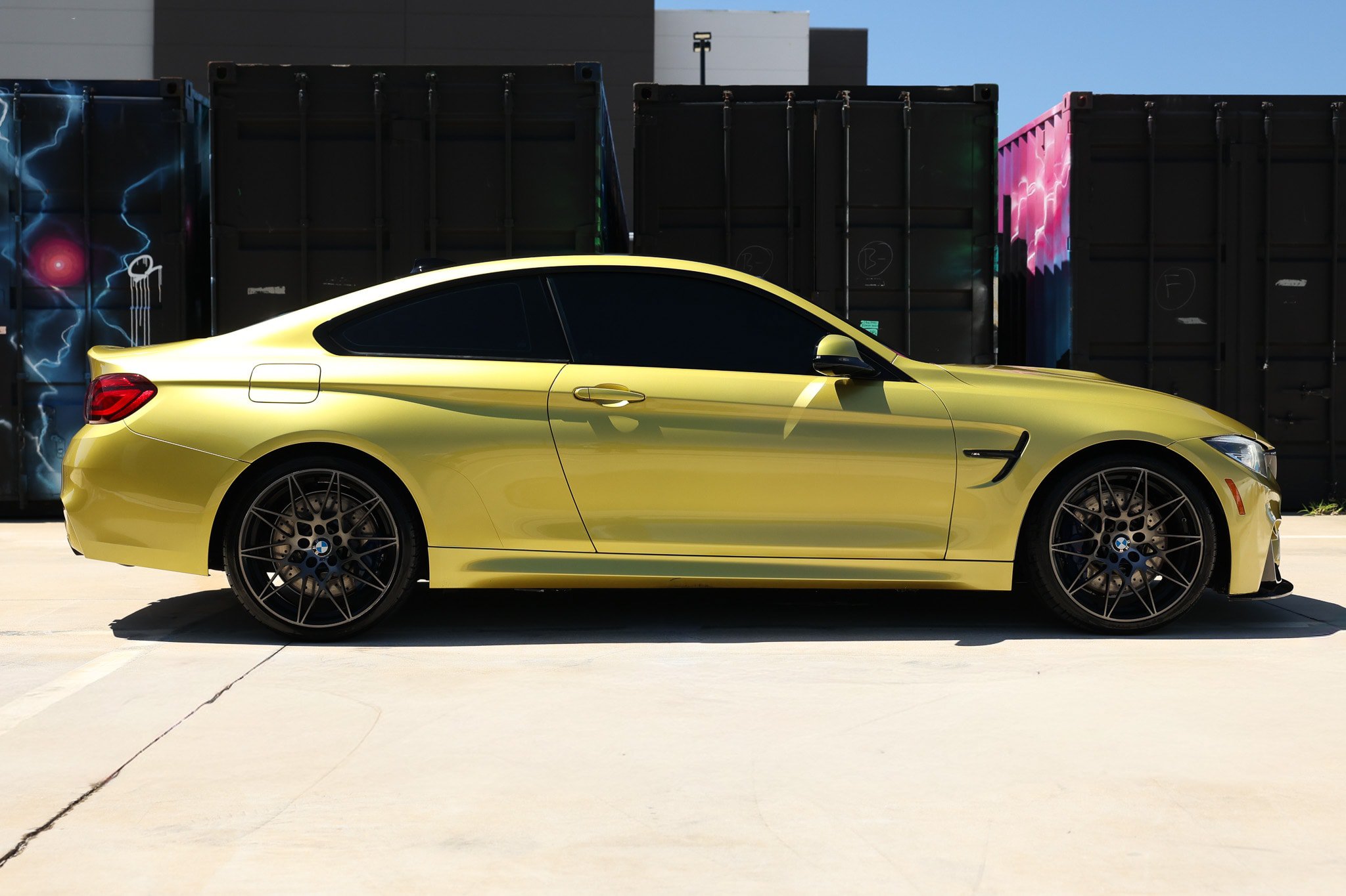 Used 2020 BMW M4 Coupe w/ Competition Package RWD image 17